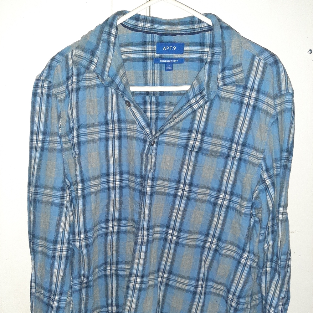 Men's Apt.9 long sleeve shirt